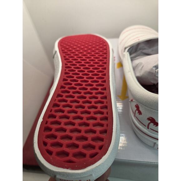 IN N OUT BURGER SLIP ONS SIZE MENS 9 WOMENS 10.5 DRINK CUP PALM TREE LIMITED ED - Picture 7 of 8